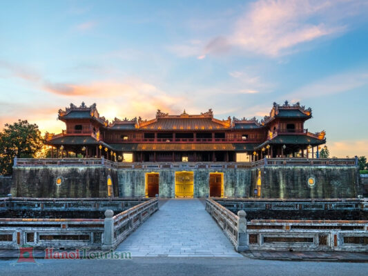 Huế