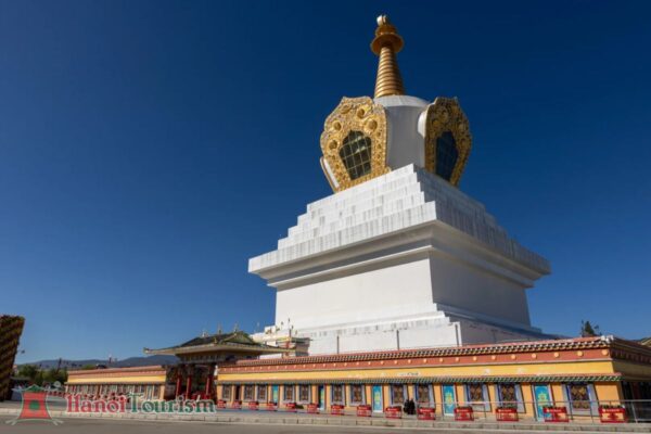 Hợp tháp và trung tháp - Shangrila - Trung Quốc