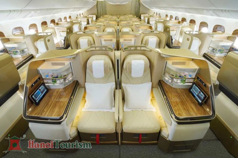 Hãng bay Emirates 5 (Bên trong)